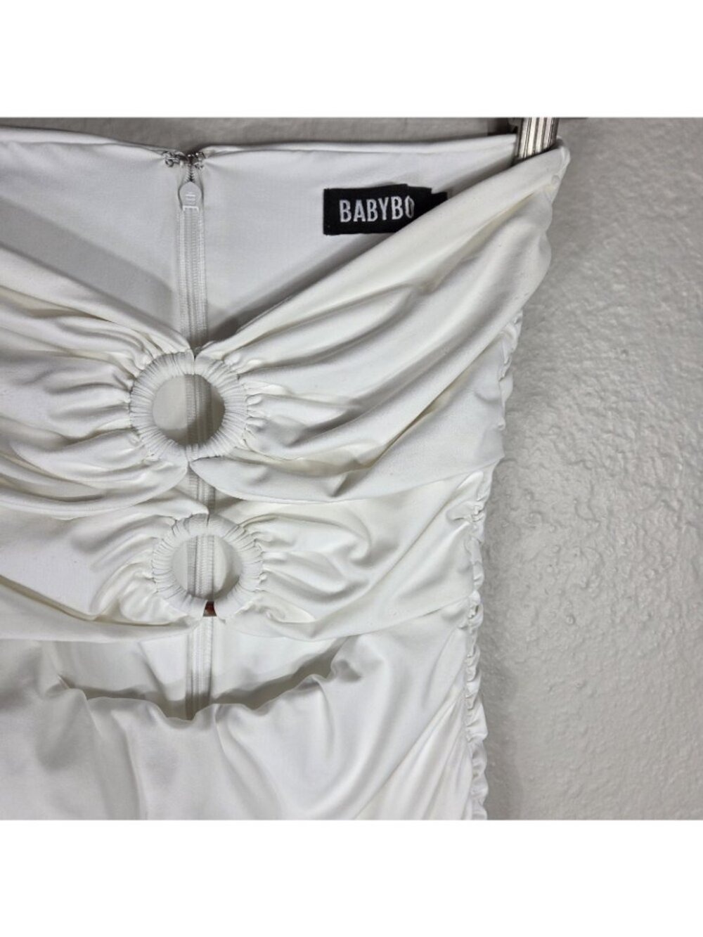 Baby Boo White Ring Linked Cut Out Full Ruched Mini Dress Size S Strapless - Picture 11 of 15